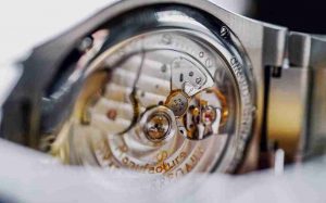 Ref. 81010-11-131-11A Replica Girard-Perregaux Laureato Automatic Steel 42mm Watch Review