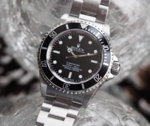 Replica Rolex Submariner Oyster Perpetual No Date 14060M Watches Review 3