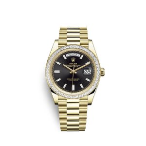 Fake Rolex Day-Date 40 18 ct yellow gold M228398TBR-0001 Black set with diamonds Dial Watch