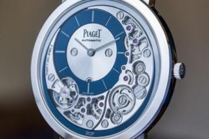 Replica Piaget Altiplano Ultimate Automatic 910P White Gold Blue Dial G0A45123 Review 2