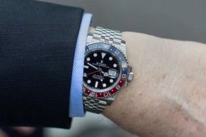 Discussing The Red And Blue Bezel of Replica Rolex GMT-Master Pepsi Watches 2